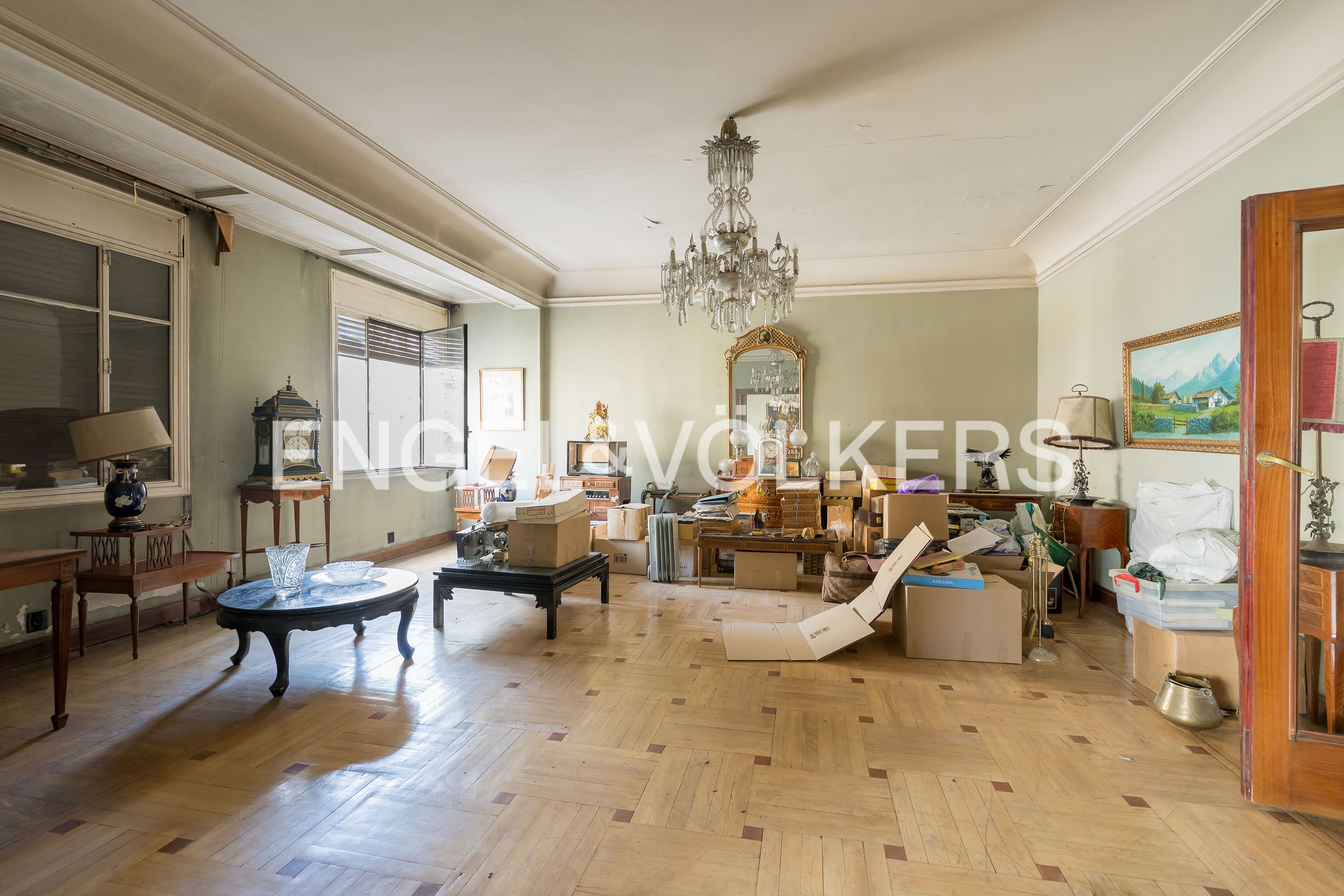 Wohnzimmer von Wohnung zum Verkauf in  Madrid Capital mit Heizung, Parkett und Abstellraum