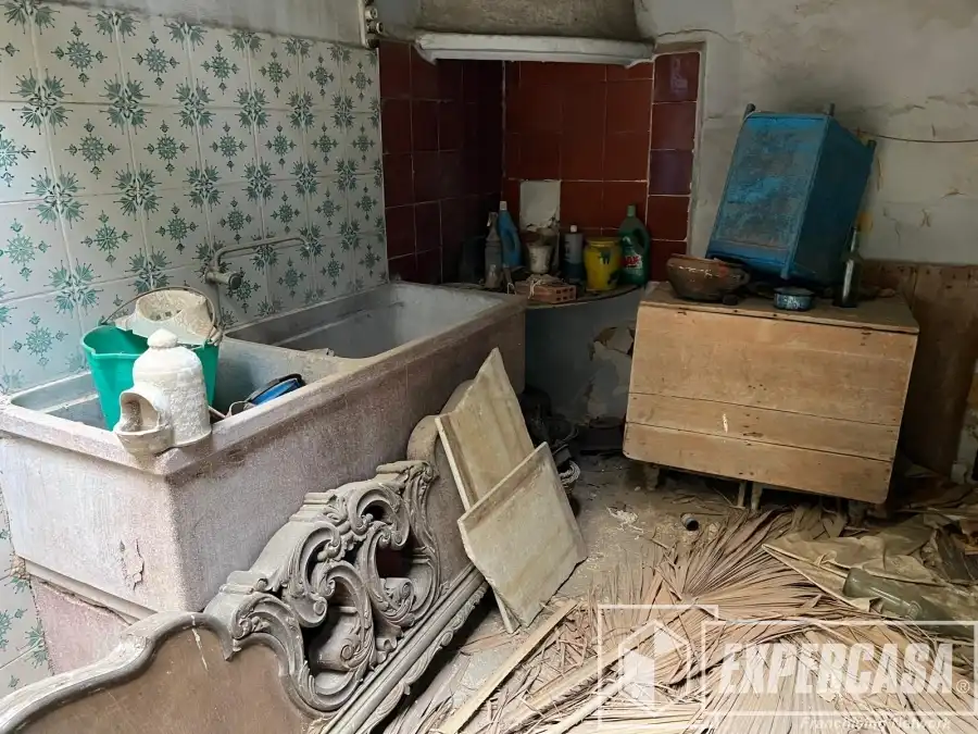 Bathroom of Houses for sale in Silla  with Terrace and Storage room