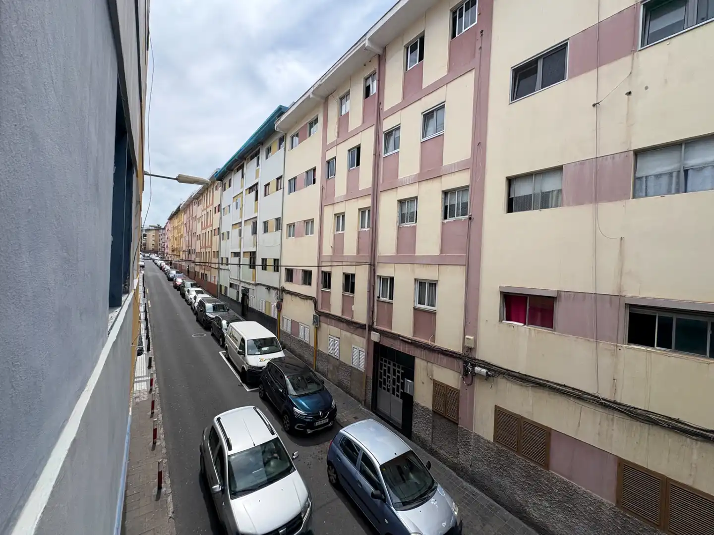 Vista exterior de Pis en venda en Las Palmas de Gran Canaria amb Balcó