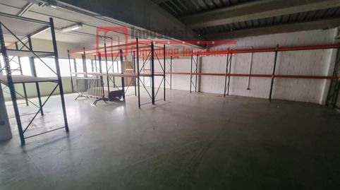 Foto 4 von Fabrikhallen zur Miete in Reyes Católicos, Alcalá de Henares