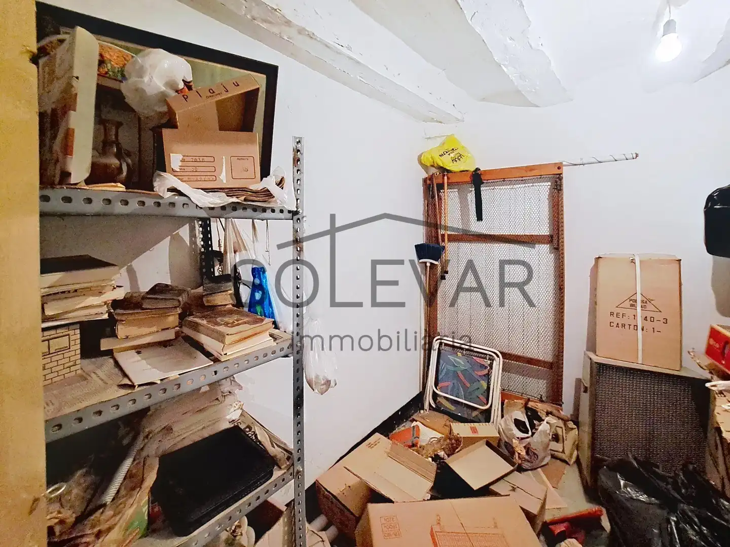 Casa adosada en venda en Tremp amb Traster