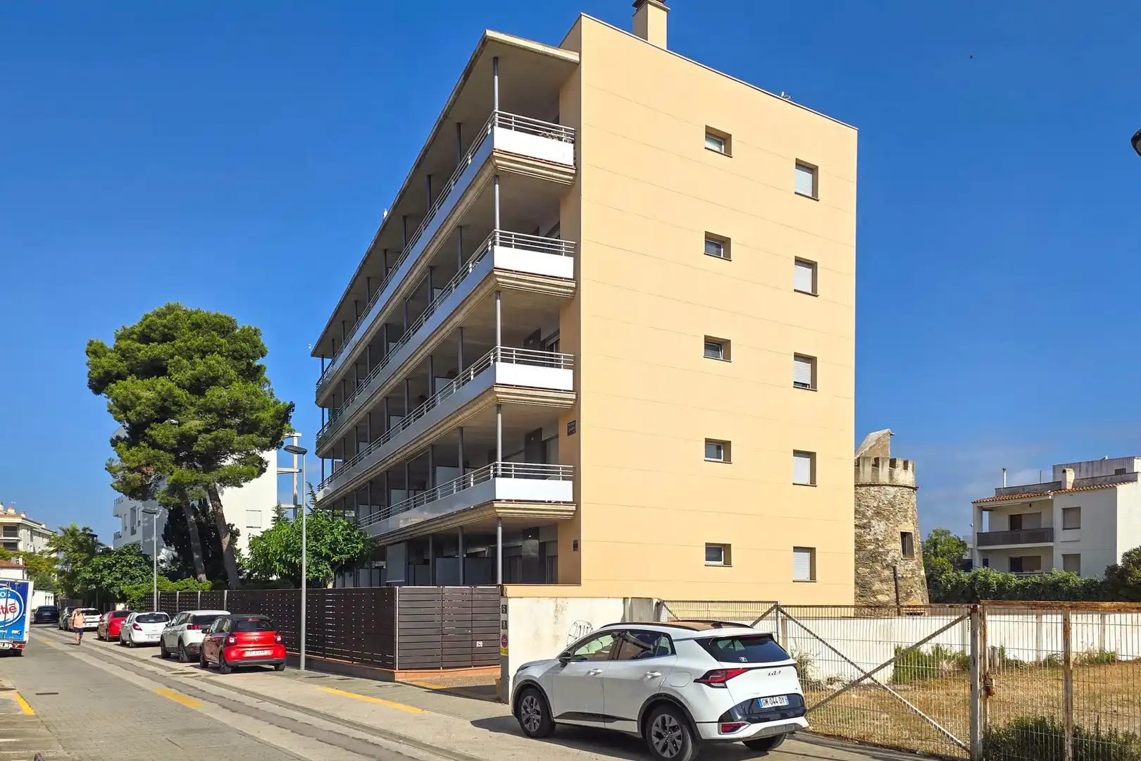 Exterior view of Apartments for sale in Roses  with Heating and Swimming Pool