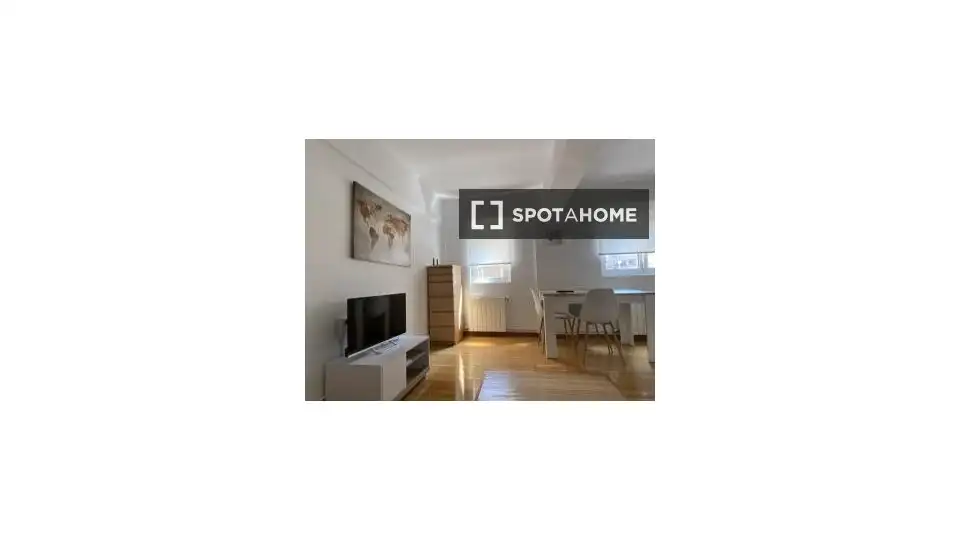 Room in Los Castros
