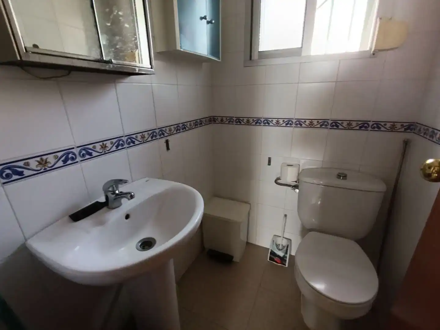 Bany de Casa o xalet en venda en Pizarra amb Aire condicionat
