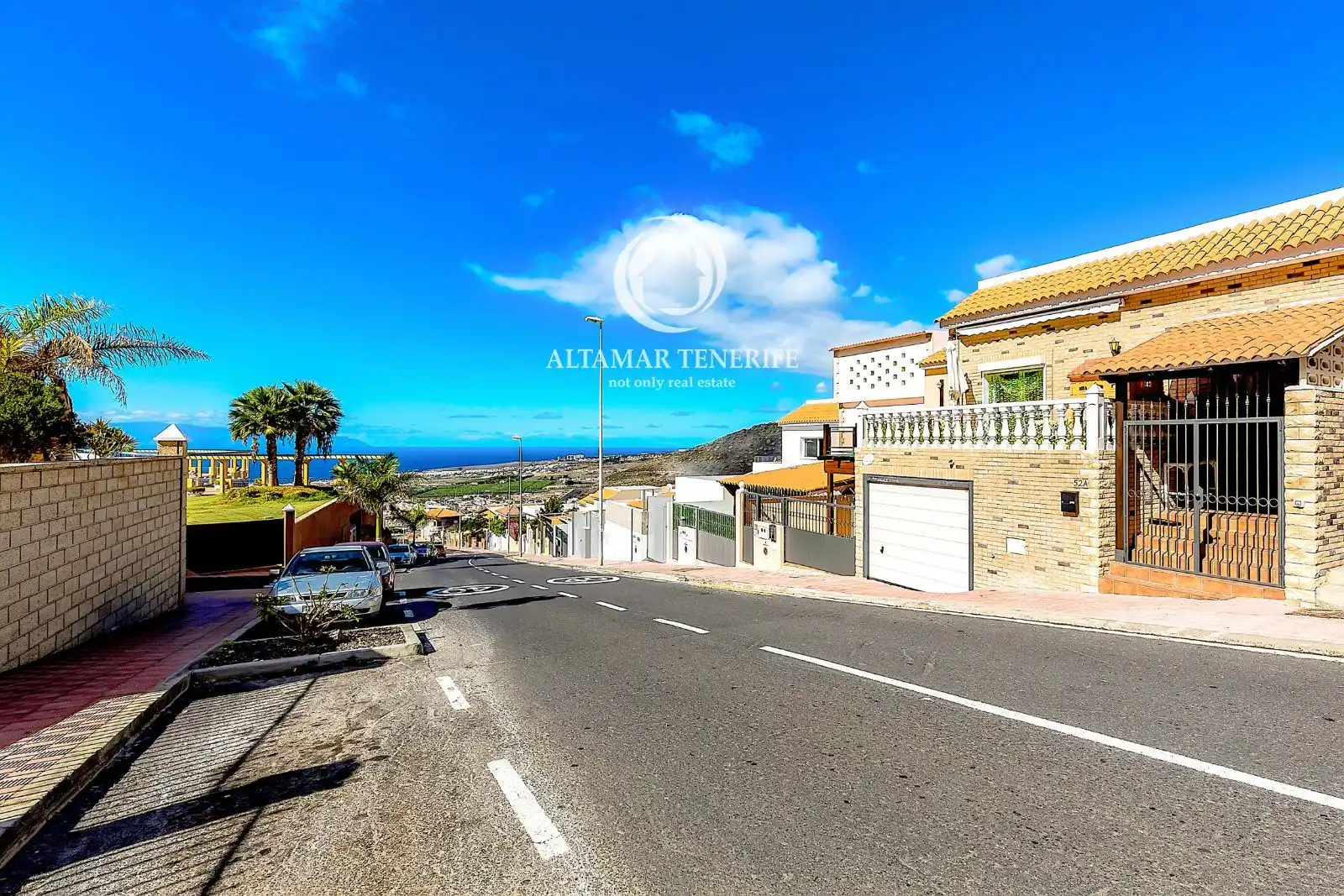 Vista exterior de Apartament de lloguer en Adeje amb Terrassa, Traster i Piscina