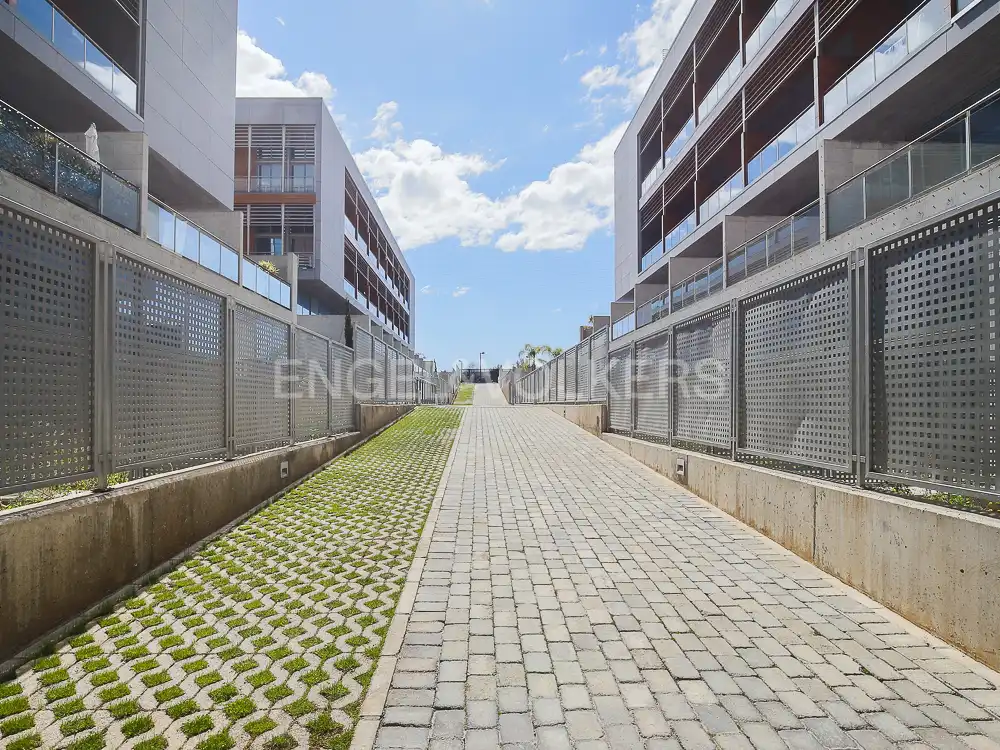 Exterior view of Lofts for sale in Valencia  with Air Conditioner, Heating and Private garden