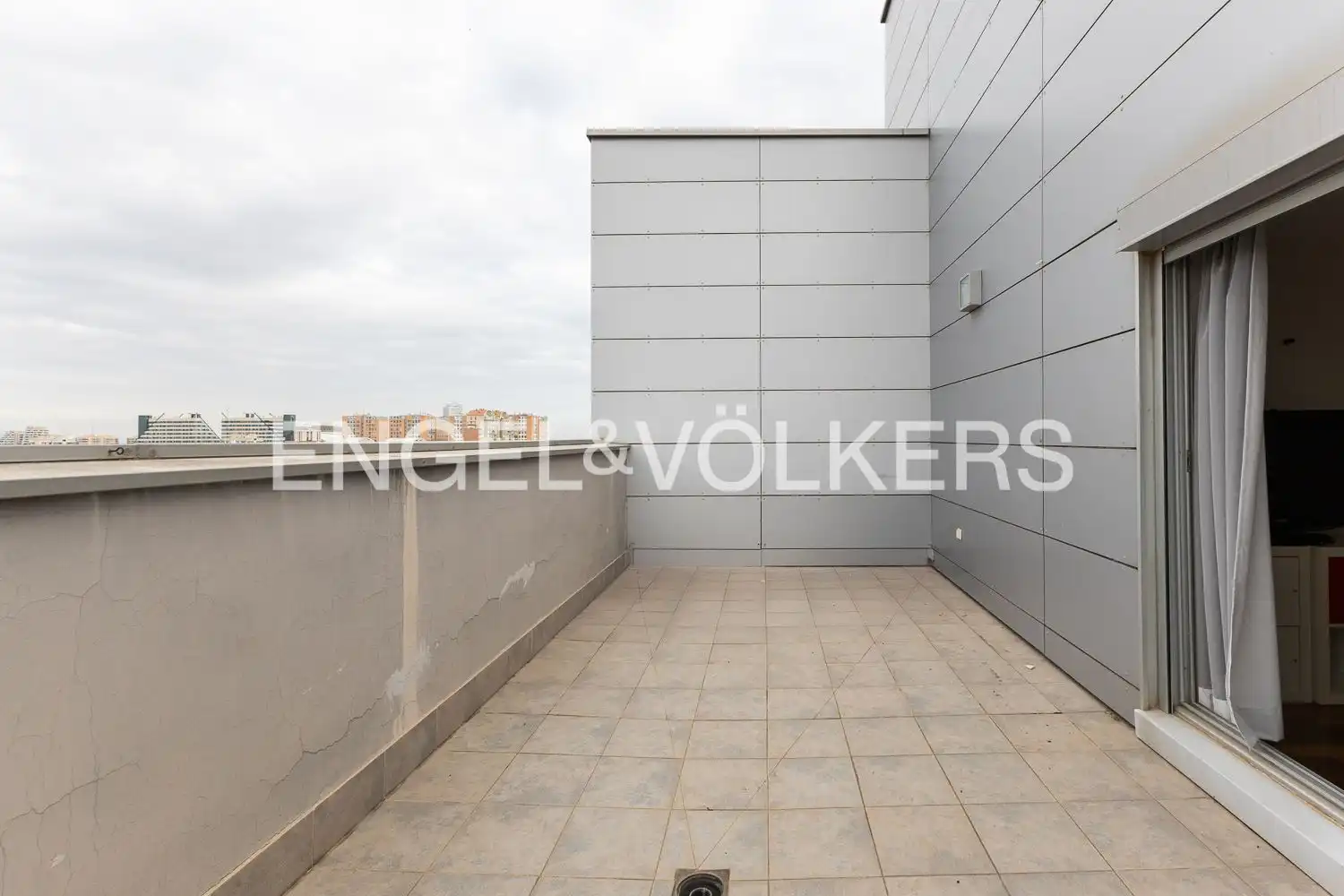 Terrassa de Dúplex en venda en Valencia amb Aire condicionat, Calefacció i Jardí privat