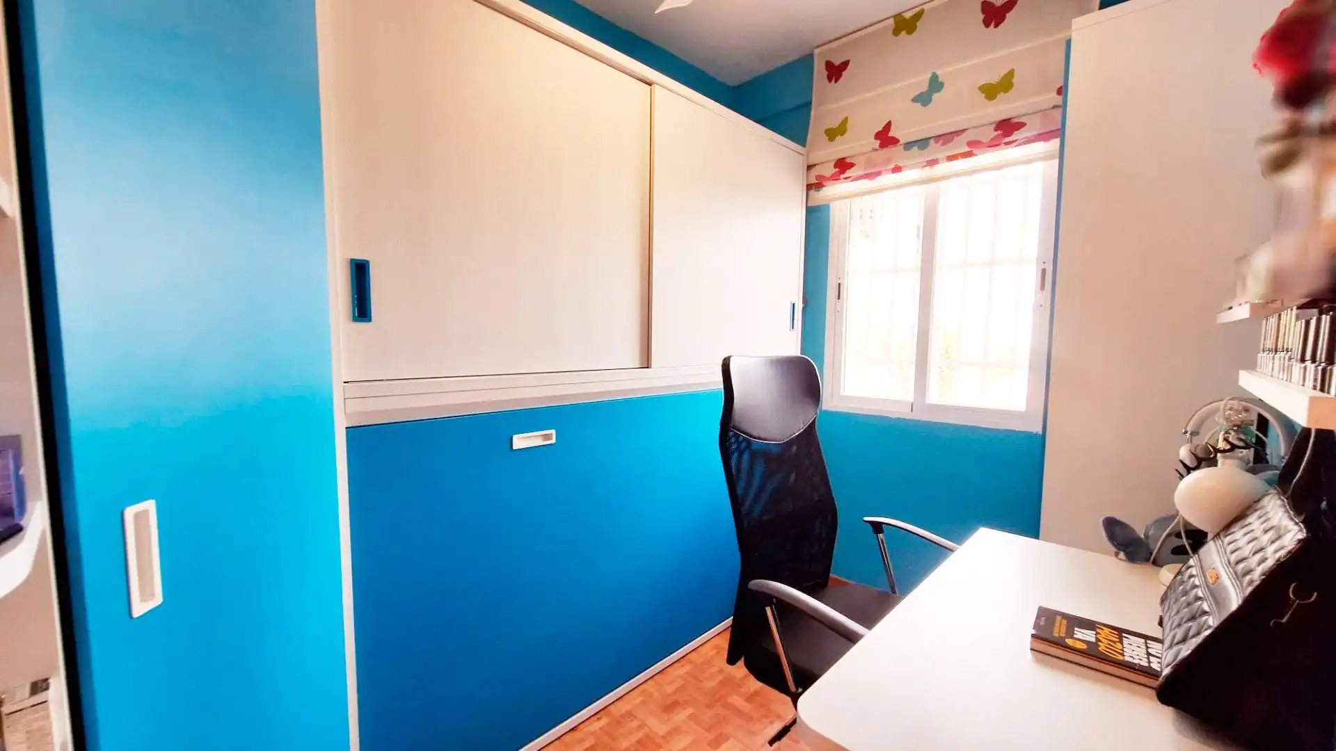 Bedroom of Flat for sale in Córdoba  with Air Conditioner and Heating