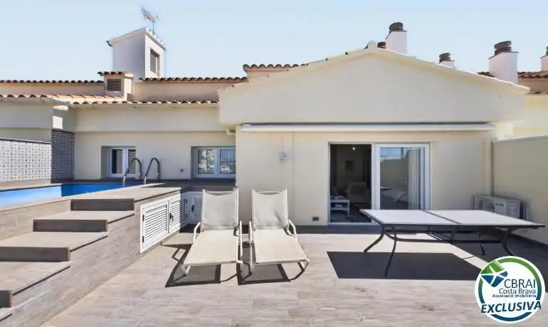 Terraza de Apartamento en venta en Empuriabrava con Aire acondicionado, Trastero y Piscina