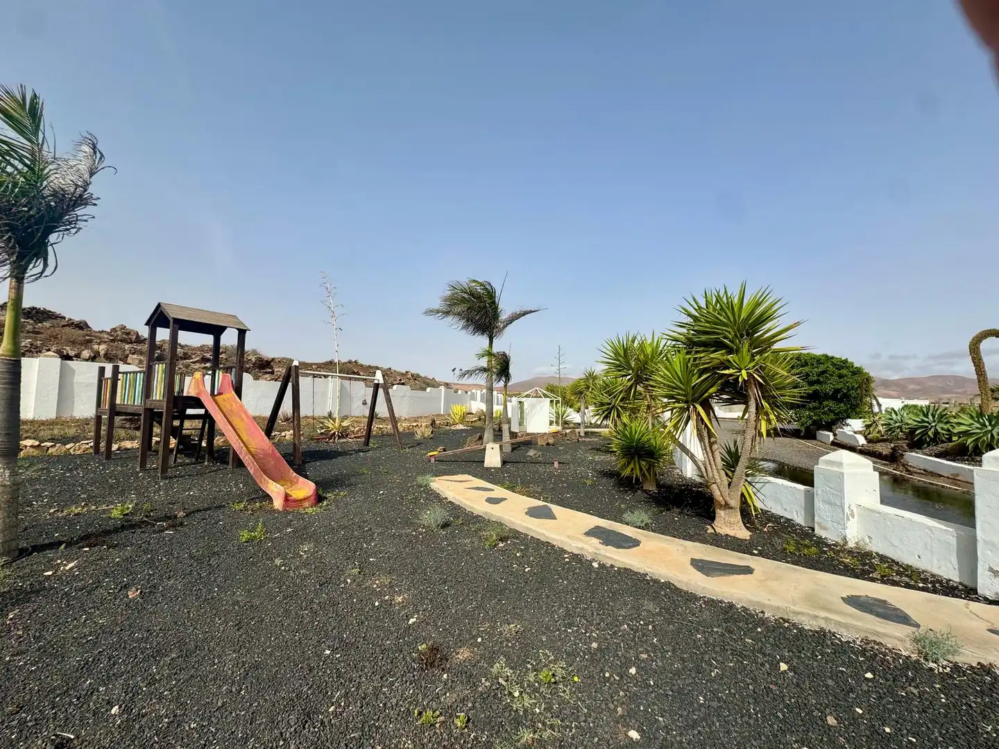 Vista exterior de Casa o chalet en venta en Antigua con Jardín privado, Terraza y Piscina