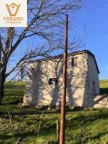 Casa rústica amb jardí en venda a Barrio Campillo 5, imagen 39