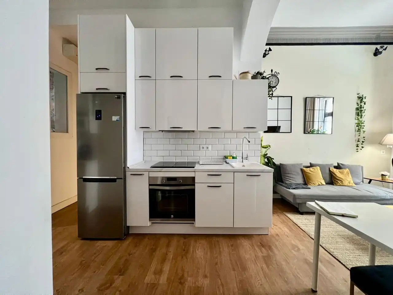 Kitchen of Ground floor for sale in Madrid  with Air Conditioner, Terrace and Furnished