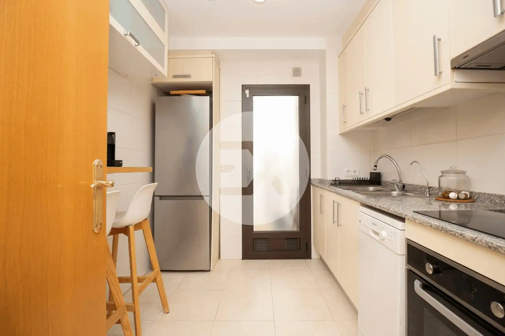 Kitchen of Flat for sale in Castelldefels  with Air Conditioner, Heating and Oven