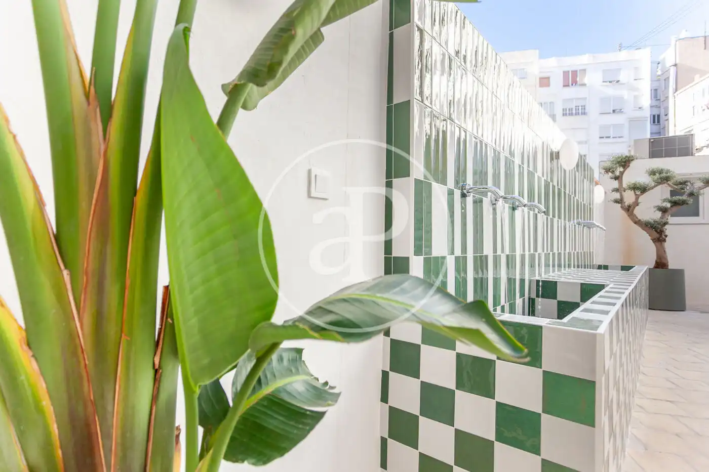 Vista exterior de Piso en venta en Valencia con Aire acondicionado, Calefacción y Terraza