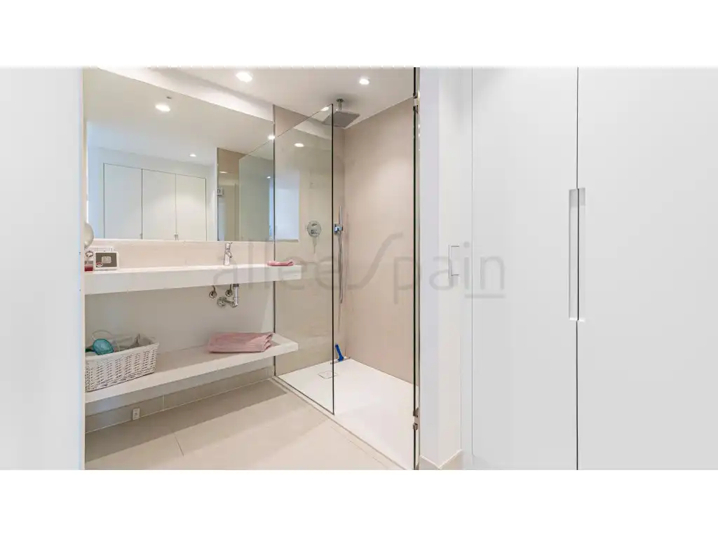 Apartamento en venta en Avenida 8 De Marzo, El Higuerón