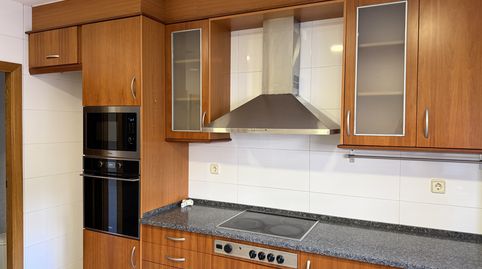 Foto 4 de Casa adosada en venda a De Jaume Comas I Jo, Via Europa - Parc Central, Mataró