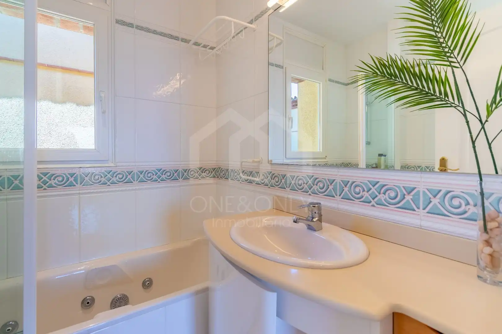 Baño de Casa o chalet de alquiler en Mont-roig del Camp con Aire acondicionado, Calefacción y Jardín privado