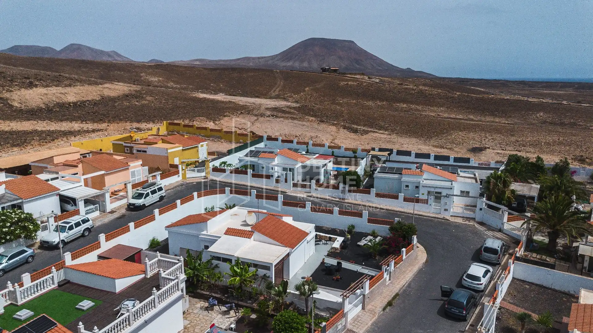 Vista exterior de Casa o xalet en venda en La Oliva amb Jardí privat, Terrassa i Traster