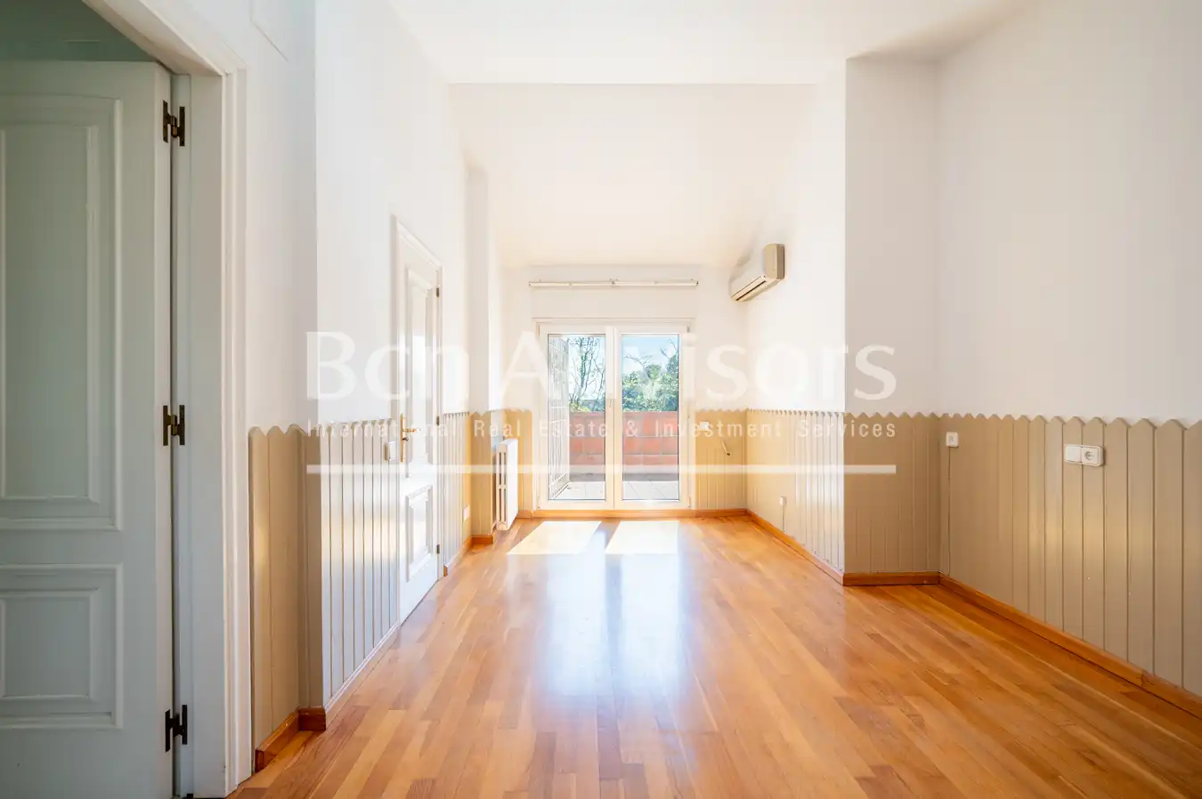 Habitación de Casa o chalet de alquiler en Barcelona con Aire acondicionado, Calefacción y Jardín privado