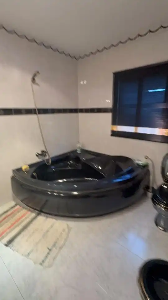 Casa amb piscina en venda a Calle Miró, imagen 33