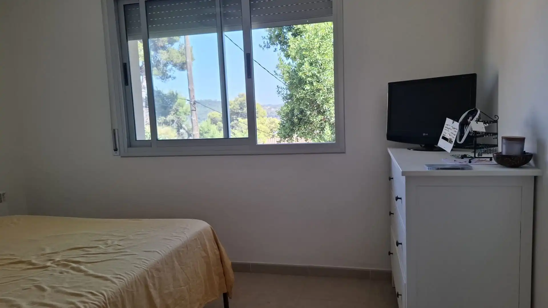 Habitación de Casa o chalet en venta en Vallirana, Barcelona