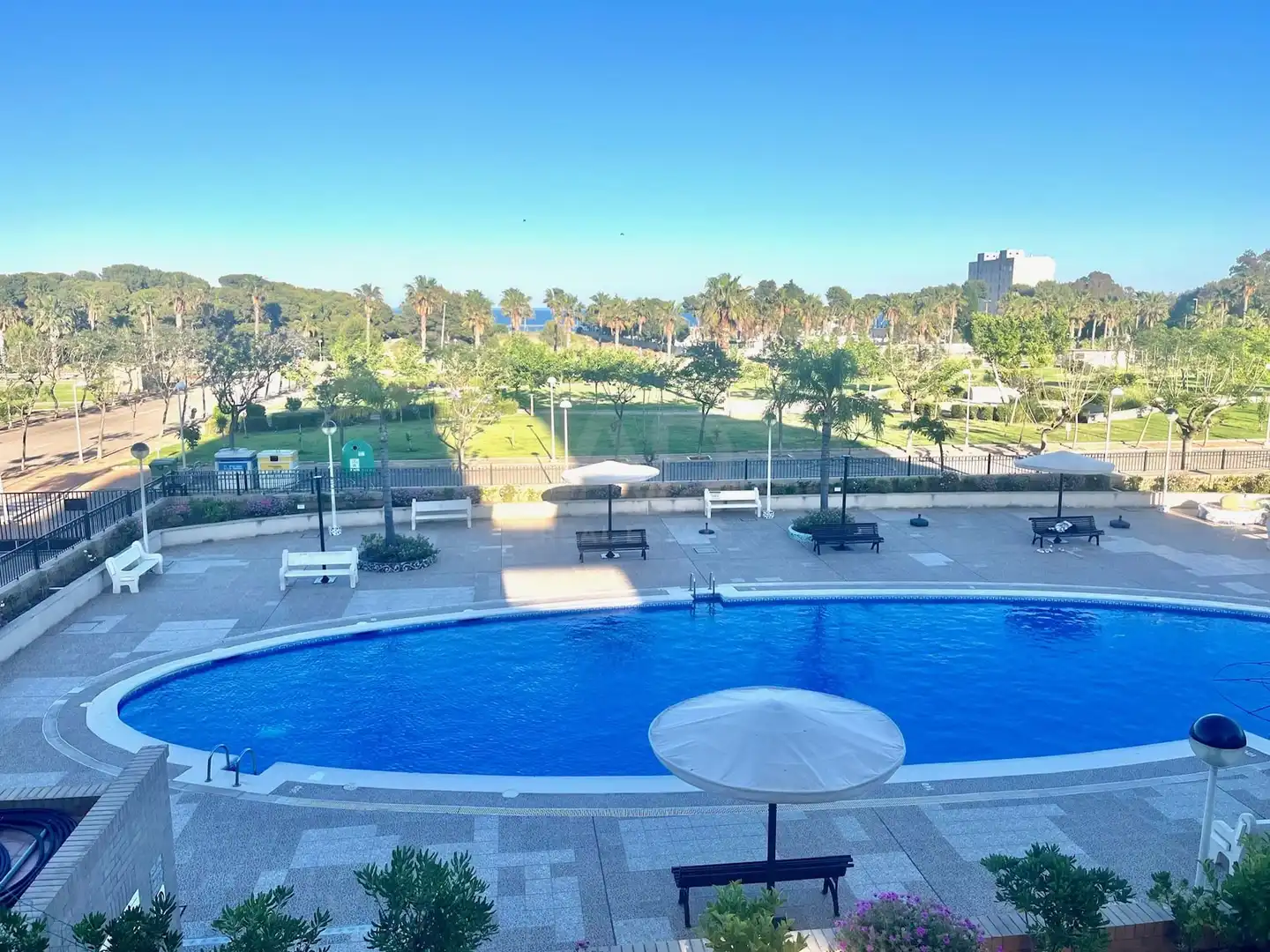 Swimming pool of Flat for sale in Oropesa del Mar / Orpesa  with Air Conditioner, Heating and Terrace