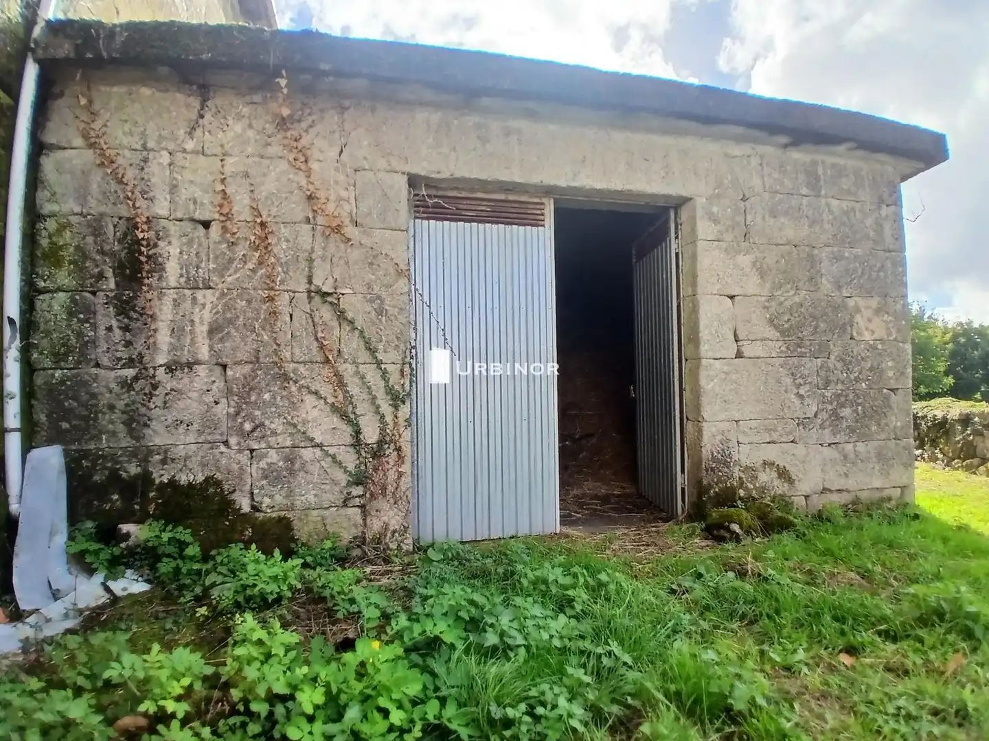 Finca rústica en venda a Porqueira