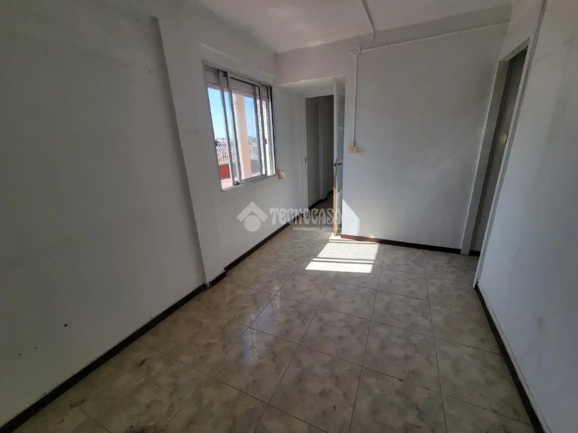 Habitación de Piso en venta en Zaragoza