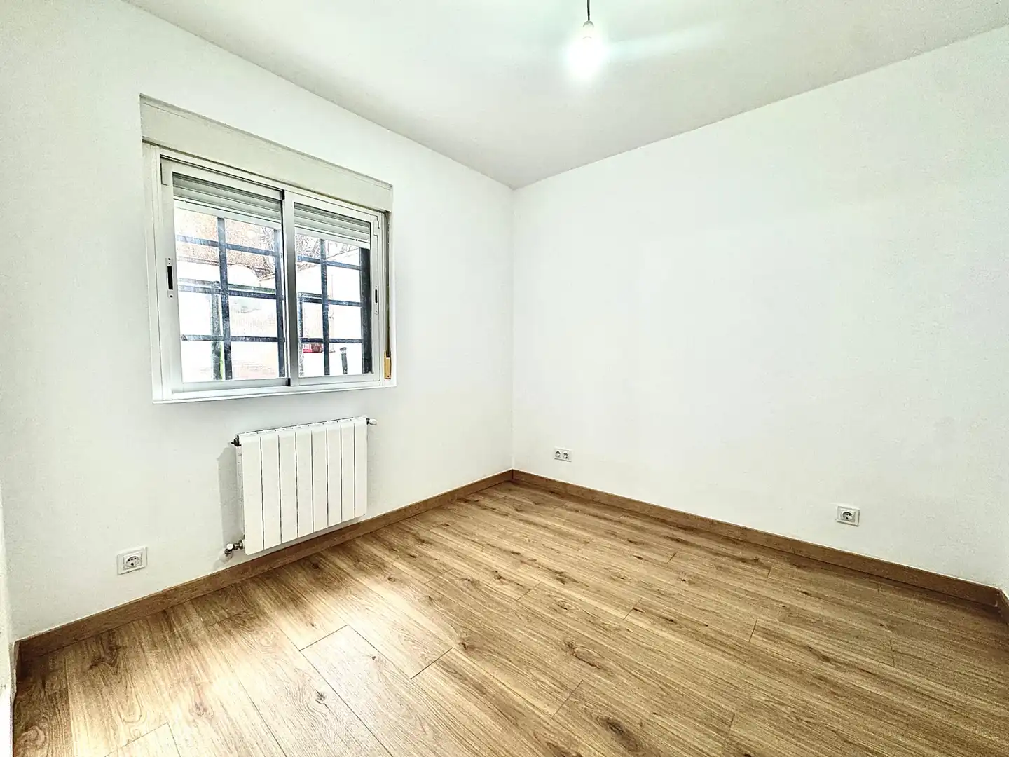 Habitación de Piso en venta en Fuenlabrada con Calefacción y Piscina comunitaria