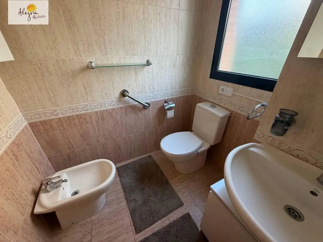 Bany de Apartament de lloguer en Valencia amb Aire condicionat, Calefacció i Jardí privat