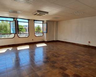 Office to rent in Santander