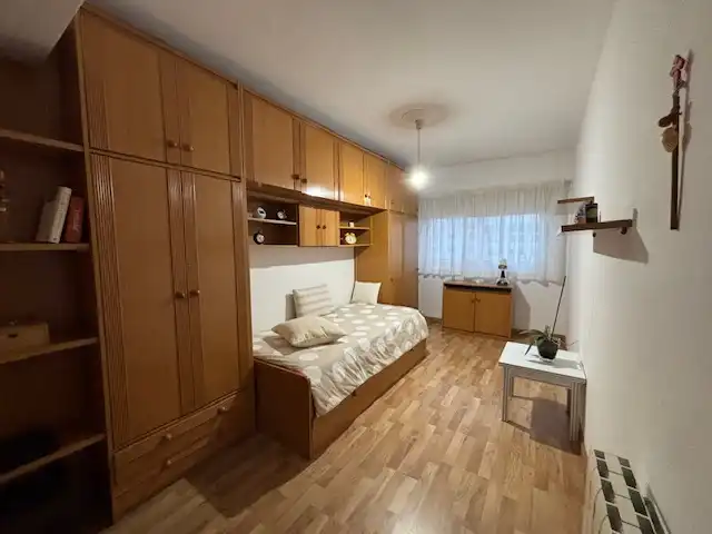 Bedroom of Flat for rent in Ferrol  with Heating, Parquet flooring and Furnished