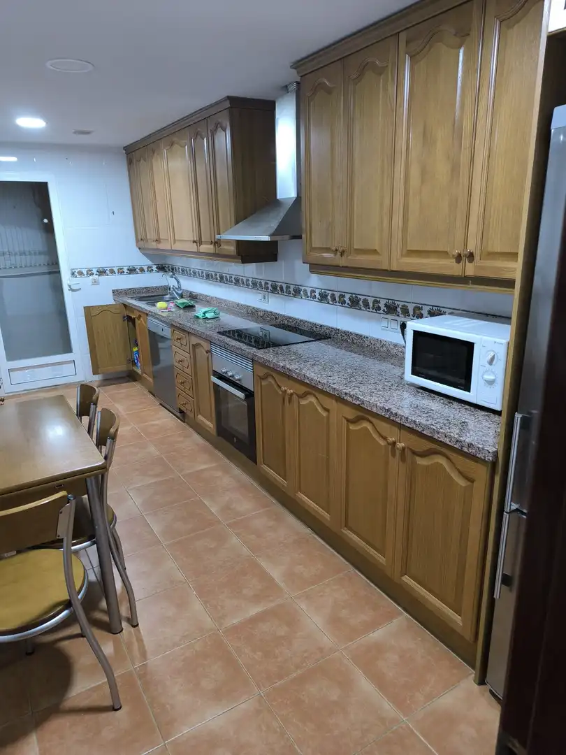 Küche von Wohnung zur Miete in Vila-real mit Klimaanlage, Parkett und Terrasse