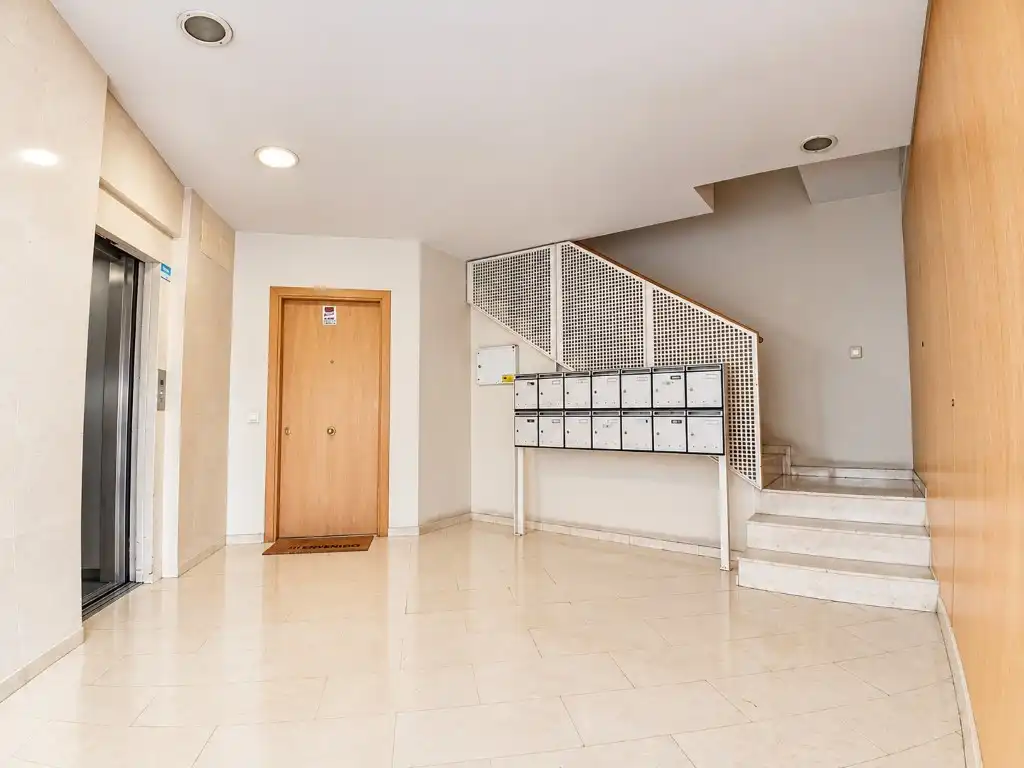 Piso en venta en Les Clotes