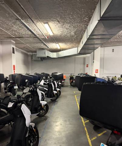 Local comercial en Alquiler en Carrer del Mestre Bellver en Barrio de Patraix