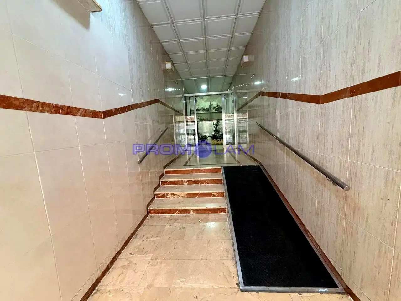 Piso en venta en San Juan de Aznalfarache con Aire acondicionado y Terraza