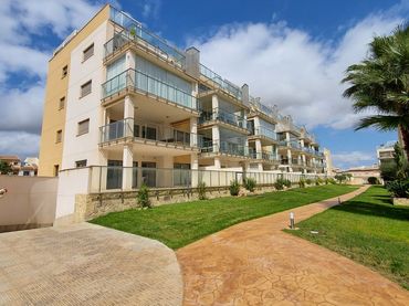 Piano terra con piscina in vendita a Orihuela Costa
