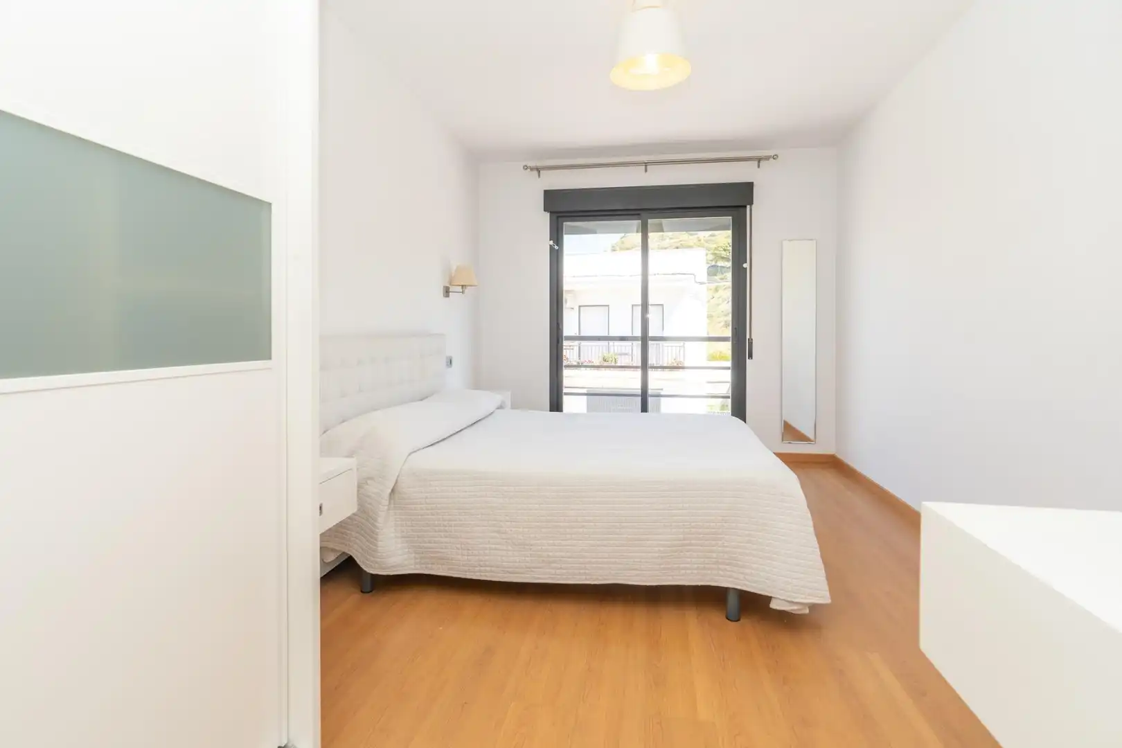 Habitación de Casa adosada en venta en Motril con Aire acondicionado, Terraza y Trastero
