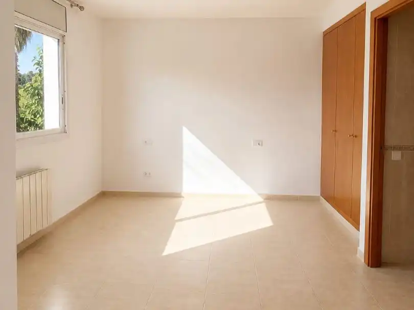 Habitación de Casa o chalet en venta en Sant Pere de Ribes con Calefacción, Jardín privado y Terraza