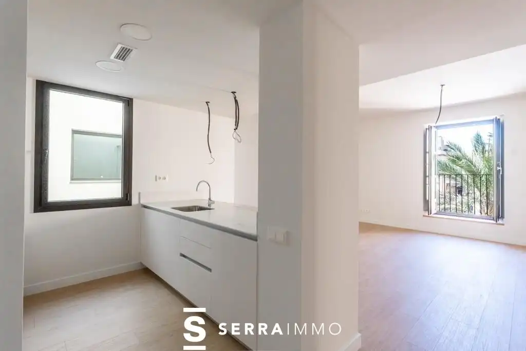 Habitación de Ático en venta en Vilanova i la Geltrú con Aire acondicionado, Terraza y Balcón