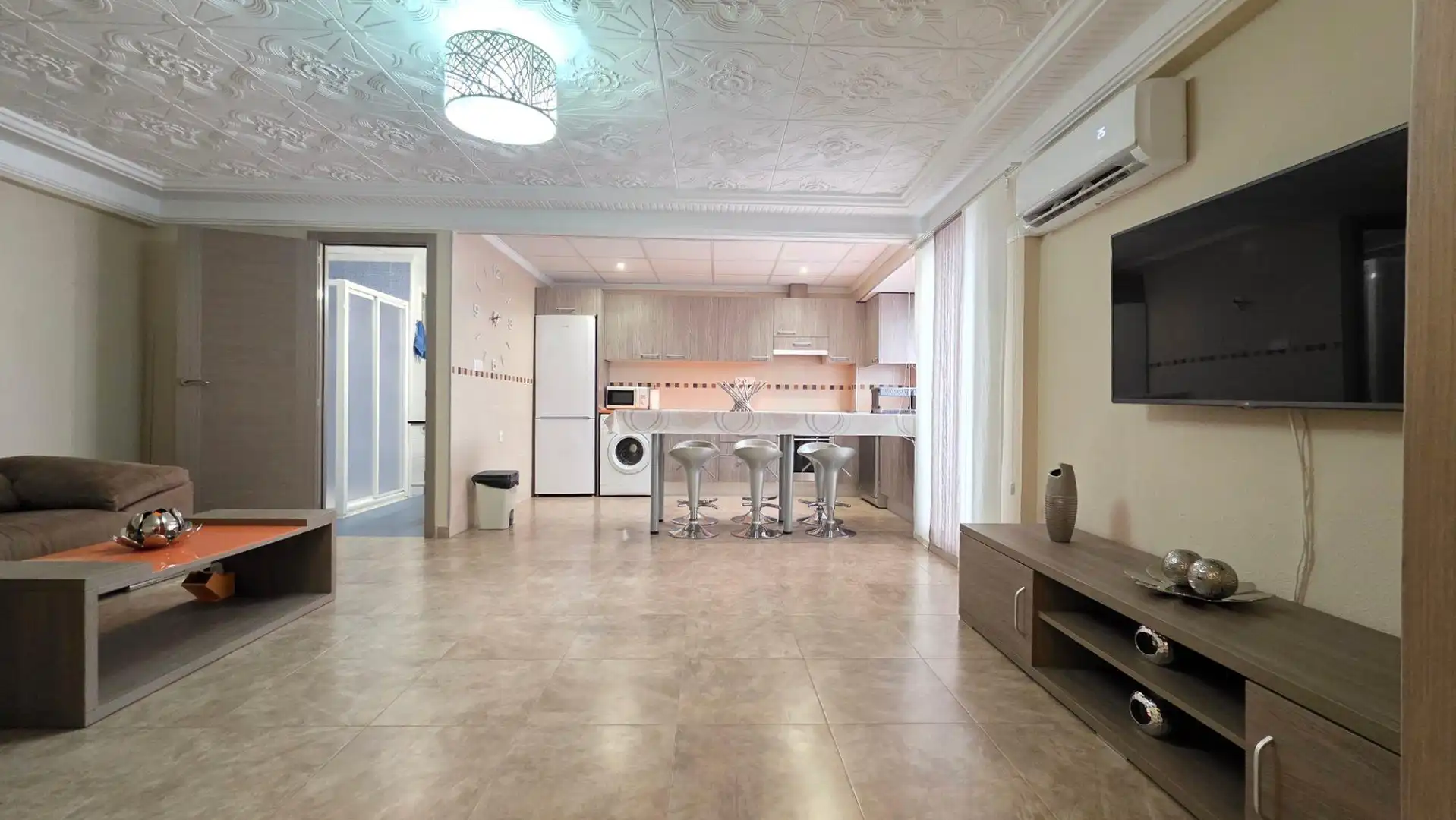 Flat with terrace to rent in Calle Carrer Trevijano, imagen 3