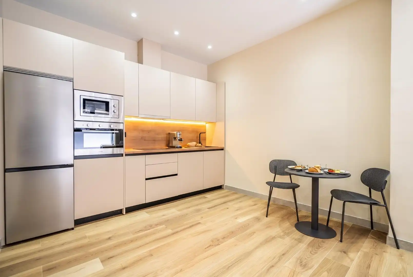 Cocina de Piso en venta en Granada con Aire acondicionado, Calefacción y Parquet