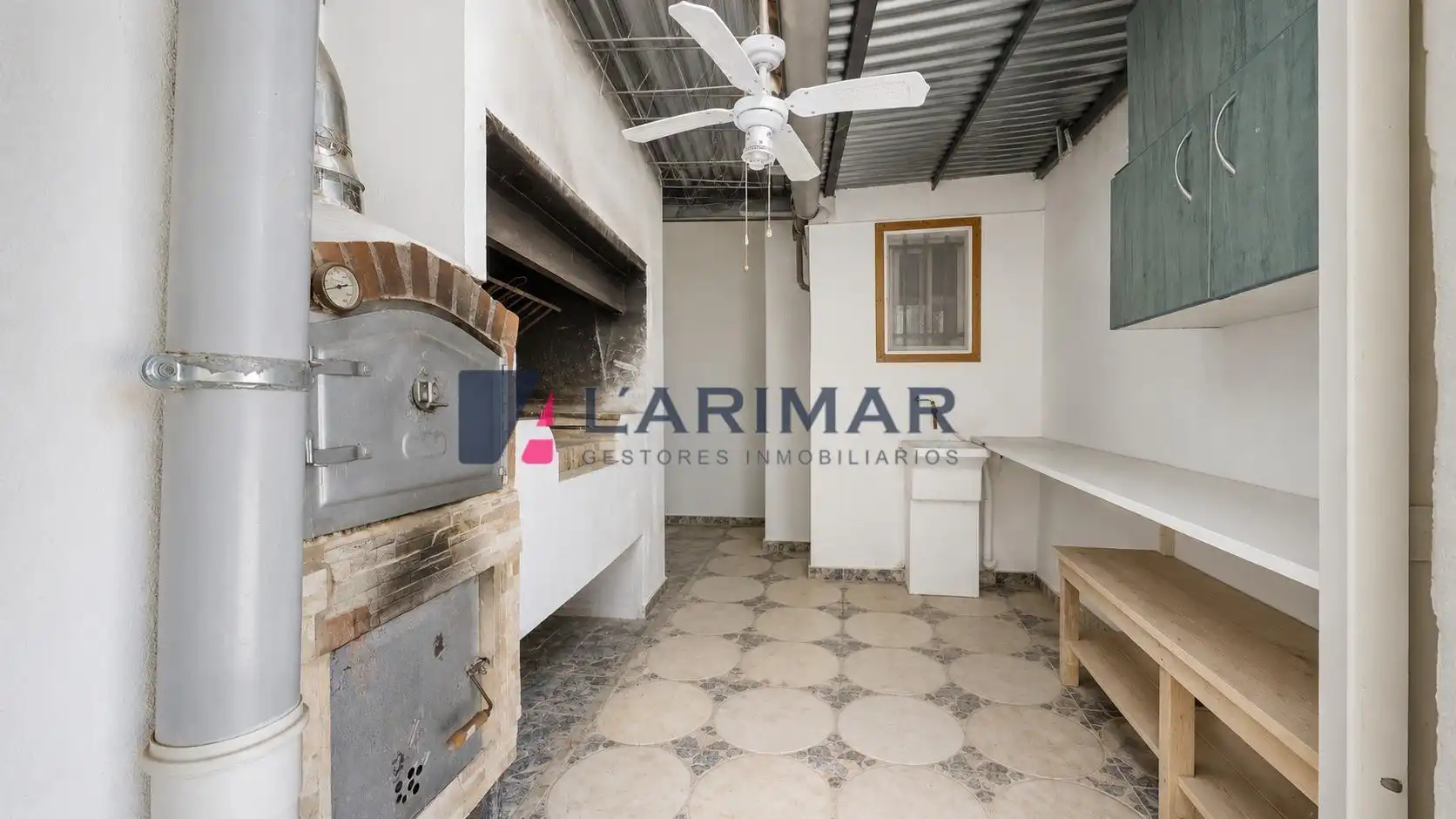 Houses for sale in Aspe  with Air Conditioner, Heating and Private garden
