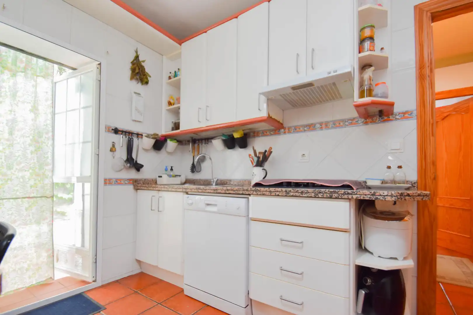 Chalet con piscina en venta en Calle Malacabi 3, imagen 46