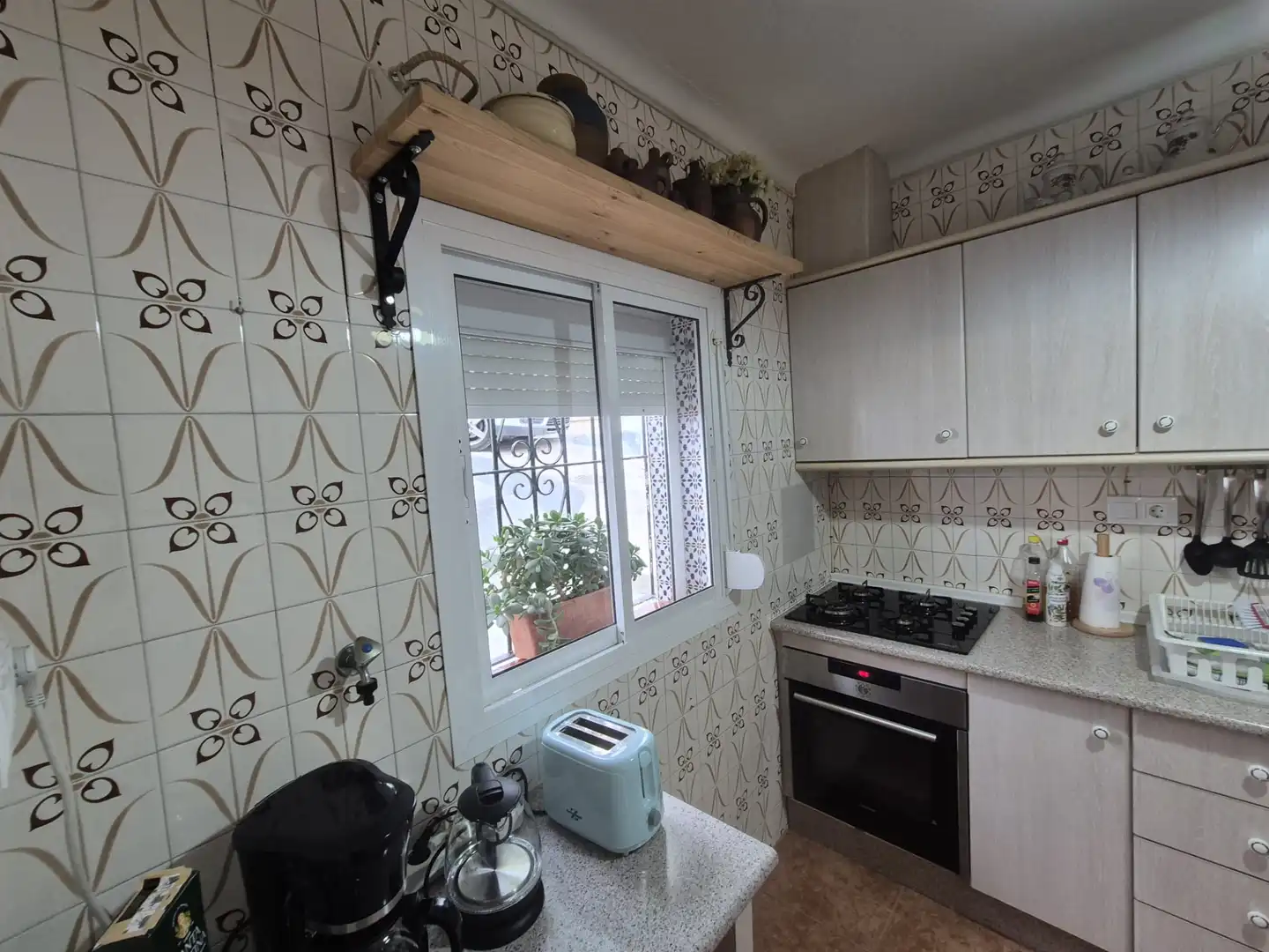 Kitchen of Houses for sale in Guaro  with Air Conditioner, Terrace and Furnished