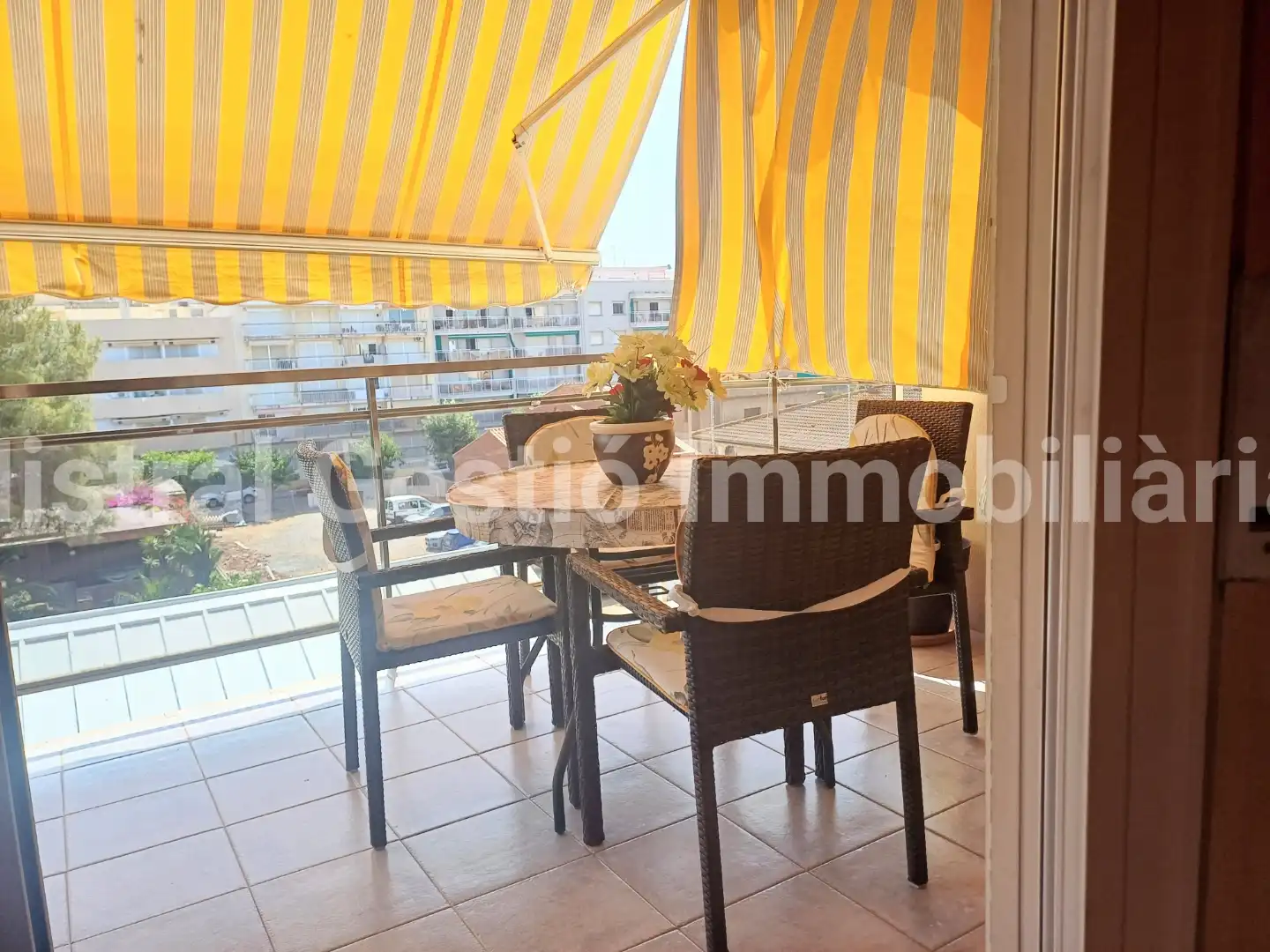 Terrasse von Dachboden zum Verkauf in Calafell mit Klimaanlage, Terrasse und Möbliert