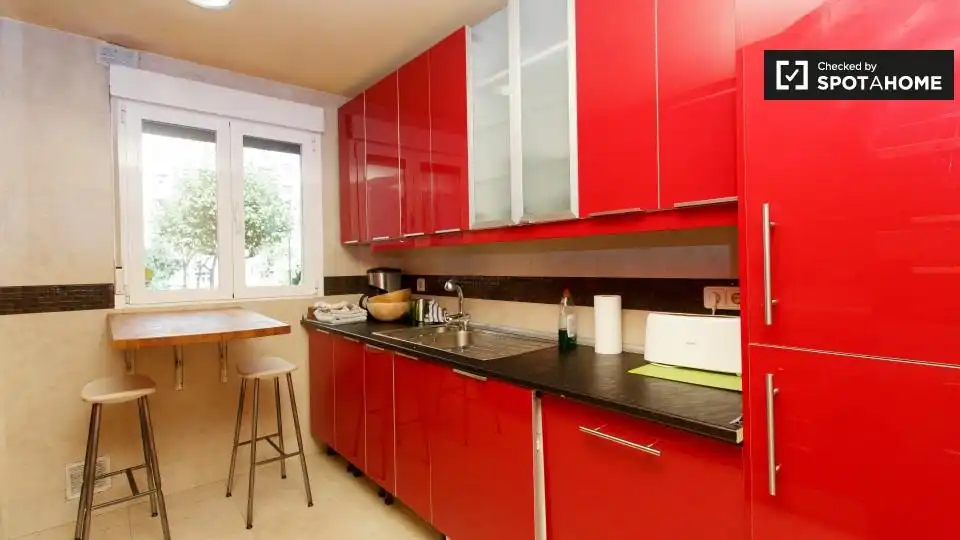 Habitación en Ríos Rosas - Nuevos Ministerios