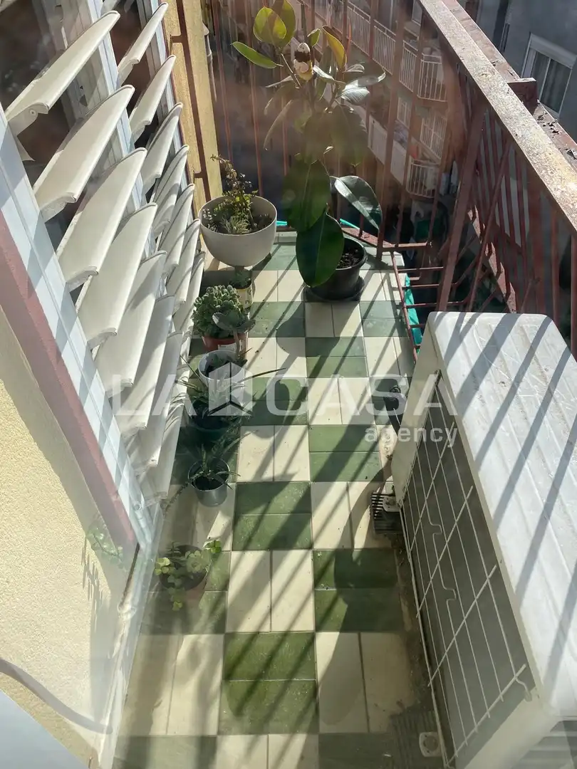 Terrassa de Dúplex en venda en Santa Coloma de Gramenet amb Calefacció, Terrassa i Balcó