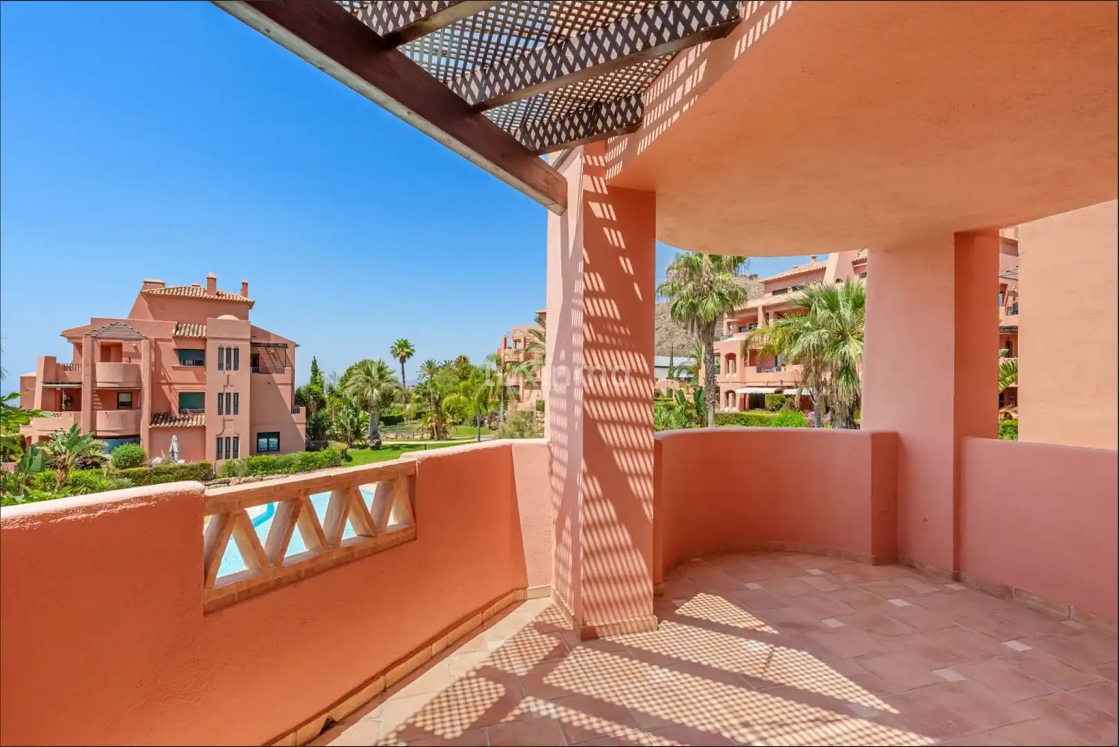Flat with terrace for sale in Golf Bahía, imagen 29