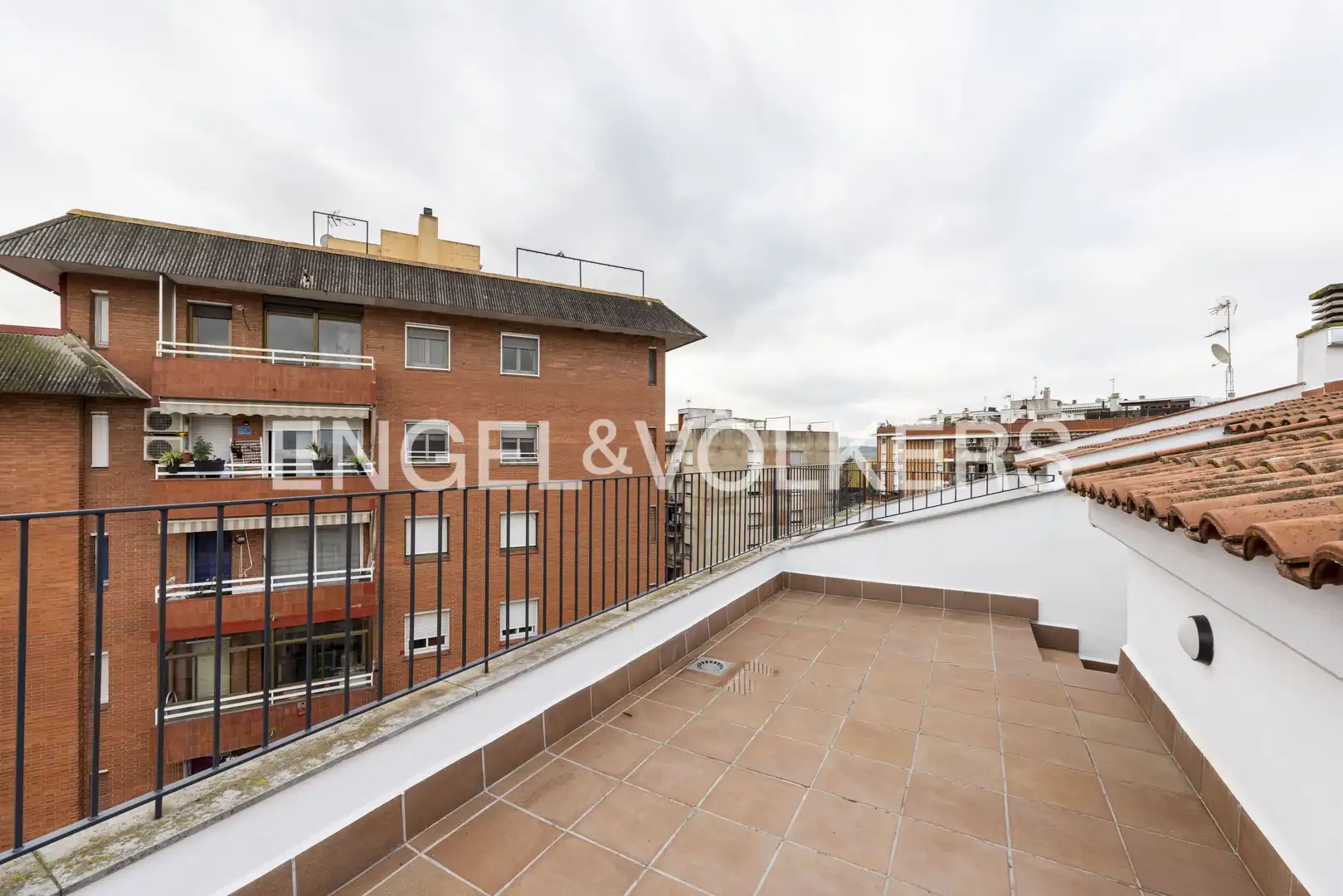 Dúplex amb terrassa en venda a Santa Perpètua de Mogoda, imagen 22